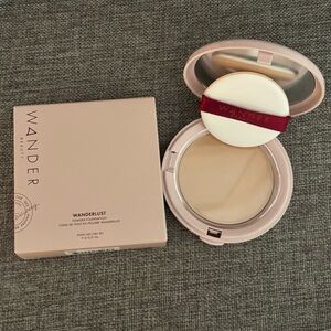 Wander Beauty Wanderlust Powder Foundation BNIB Light
